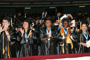 InterAmericanCampus 2009 Grads 