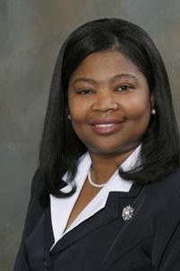 Dr. Marie O.Etienne-alt 