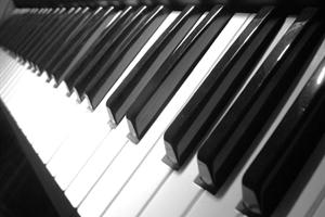 Generic Image_Piano