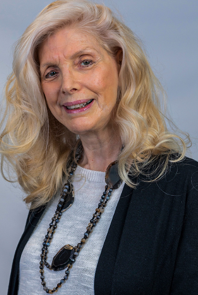 Photo of Stephanie Dickstein